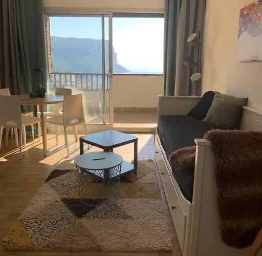 Studio Renove Avec Vue Magique